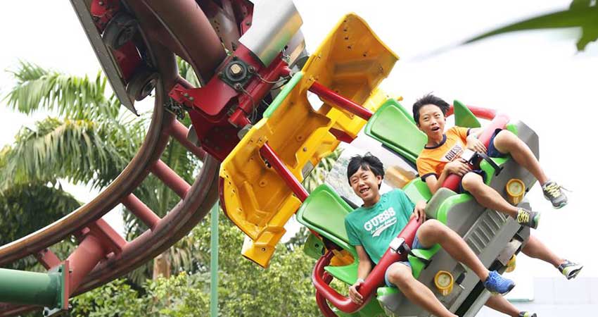 Sentosa Tour cable car