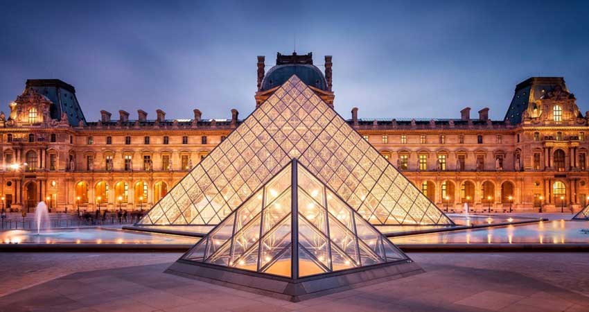 Louvre Museum
