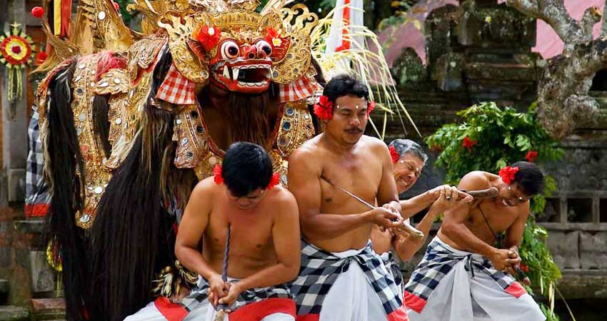 Kintamani & Barong dance tour