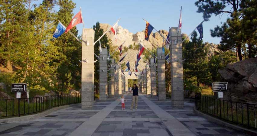 Visit Mount Rushmore National Memorial